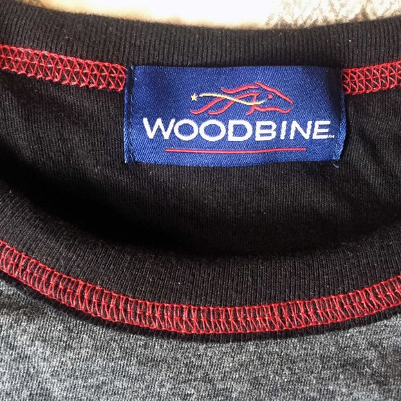 Autographed Woodbine Racetrack Long-sleeve T-shirt - Picture 2 of 6